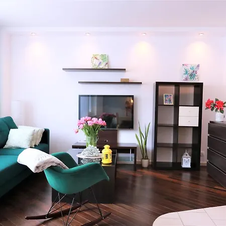 Lägenhet Stylish And Spacious By Cooee Warszawa