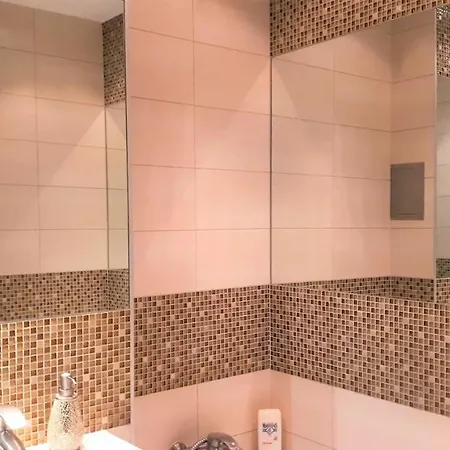 Stylish And Spacious By Cooee *