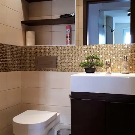 דירה Stylish And Spacious By Cooee