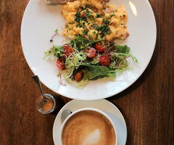 Apartment Stylish And Spacious By Cooee Warsaw