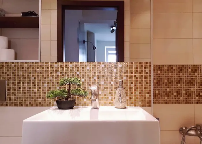 Apartament Stylish And Spacious By Cooee *