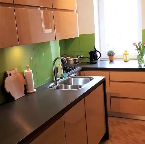 Stylish And Spacious By Cooee *